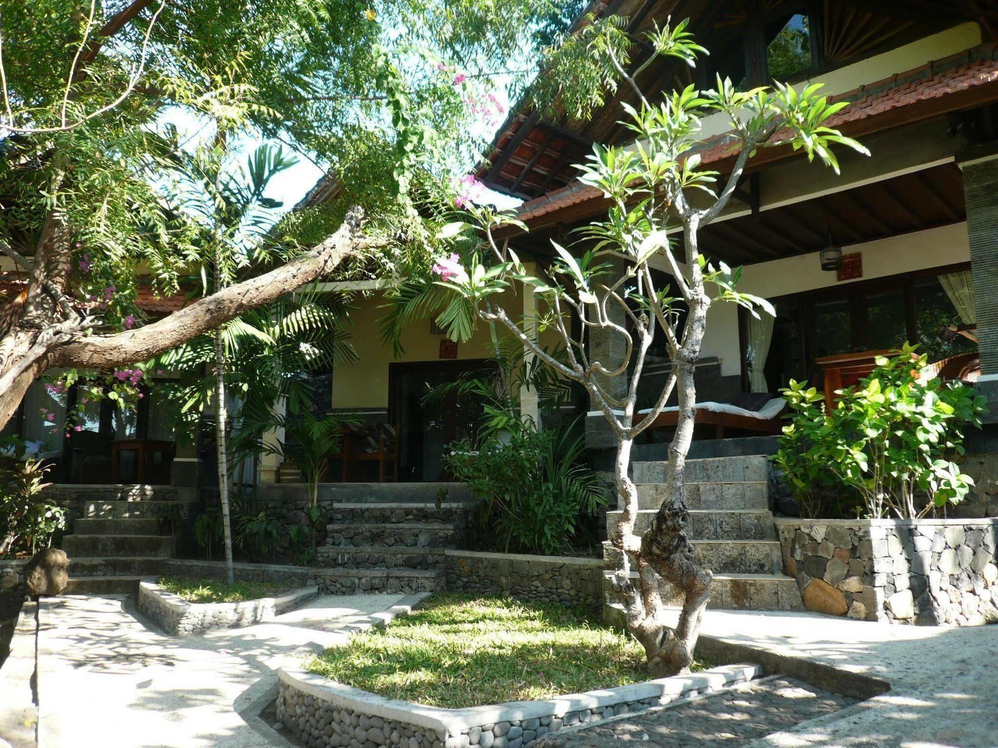 Wawa Wewe II Villas Amed  Ngoại thất bức ảnh